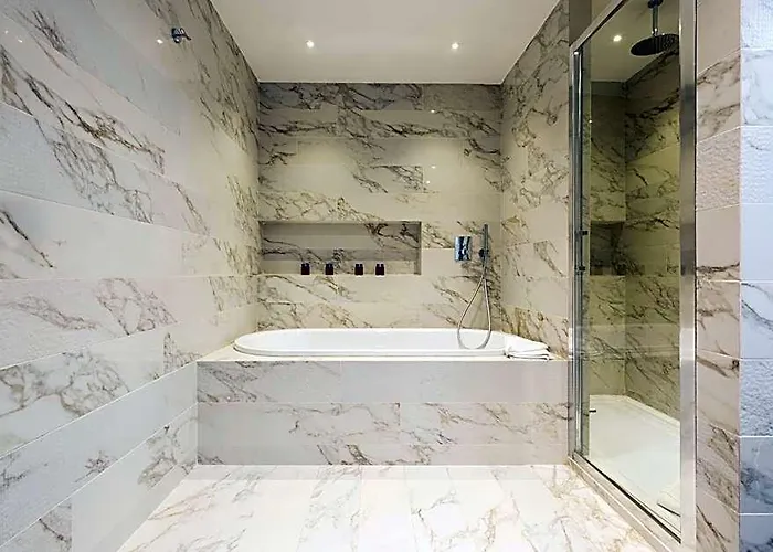 Hotel Trevi Collection - Gruppo Trevi Rome
